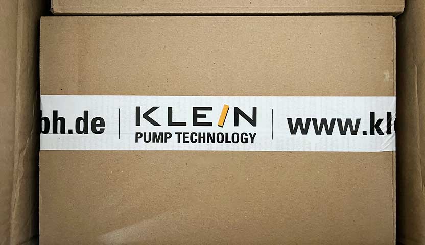 Bedrucktes Paketband mit Logo für Versand und E-Commerce