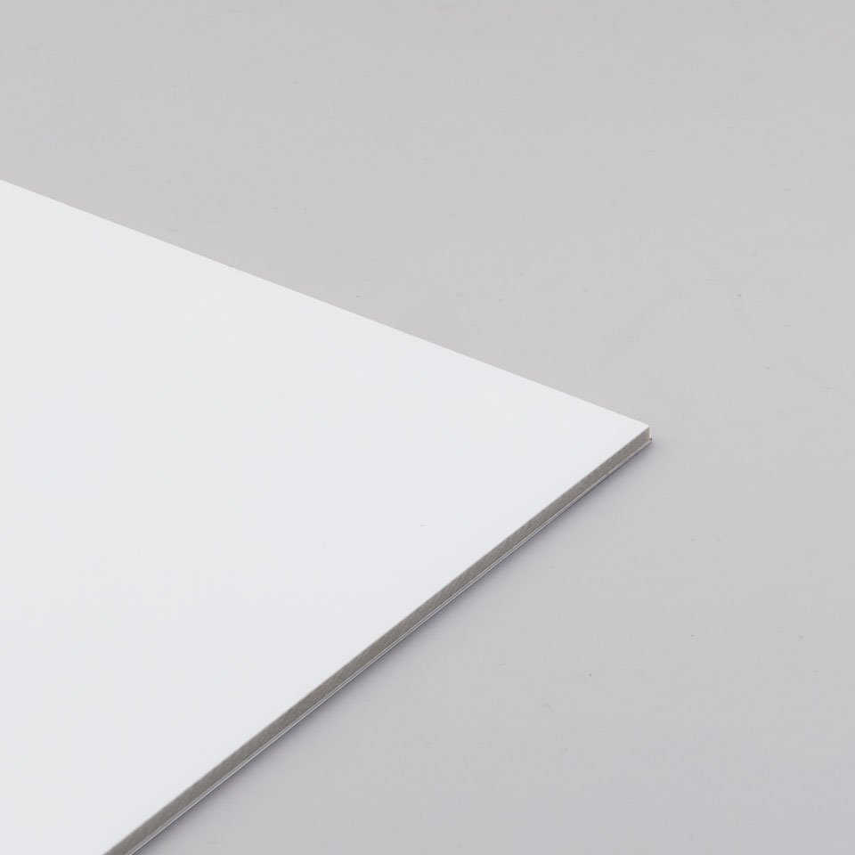 Aluverbundplatte 3 mm mit B1-Zertifizierung