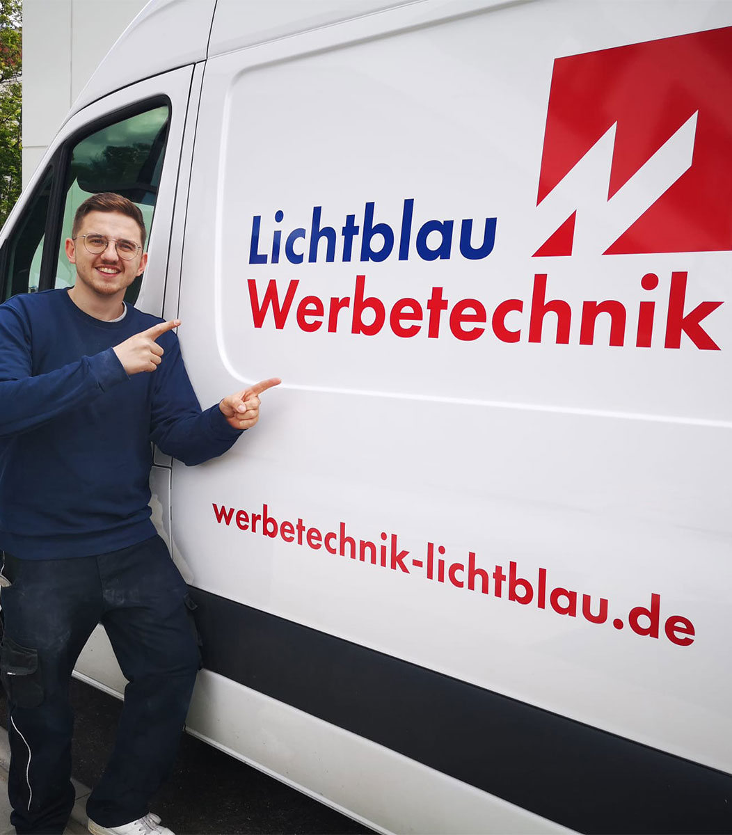 Sebastian Lichtblau - Montage und Kundenberatung bei Lichtblau Werbetechnik