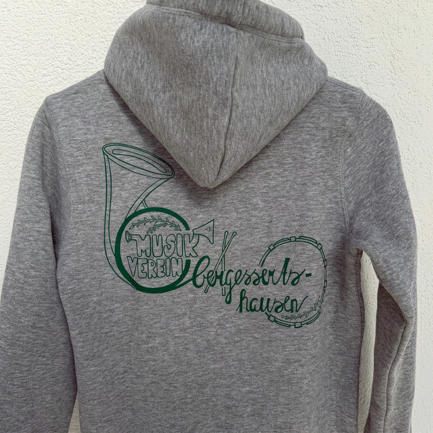 Bedruckter Hoodie einfarbig im Siebdrucktransferverfahren für Musikverein Obergessertshausen